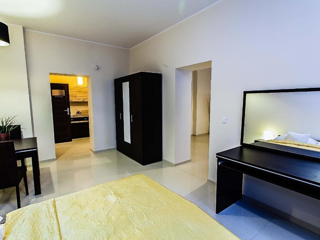 Apart-Lux Aparthotel Bytom Exterior photo