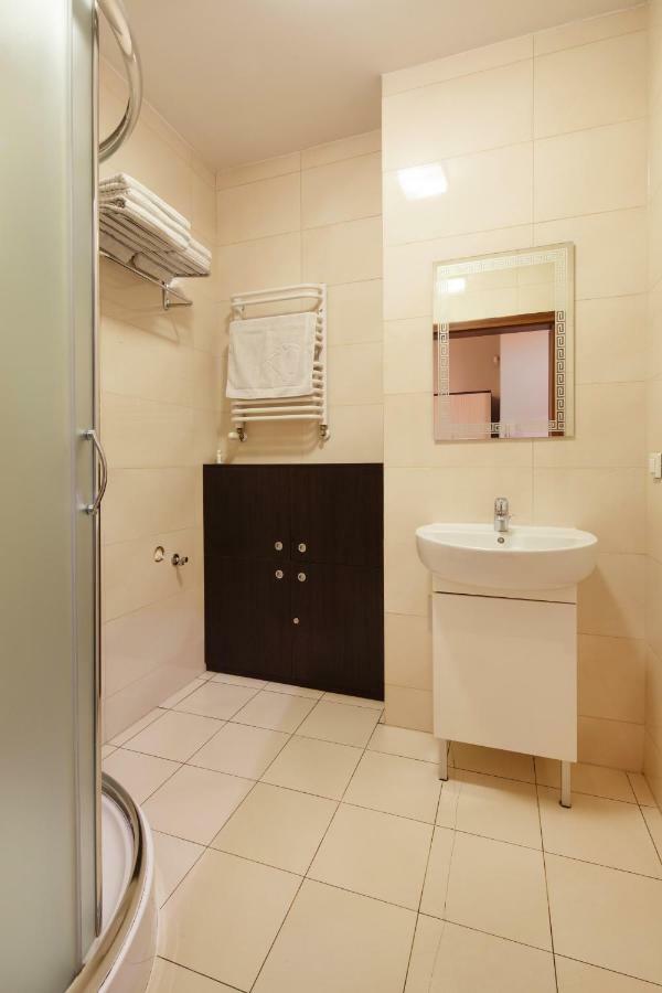 Apart-Lux Aparthotel Bytom Exterior photo