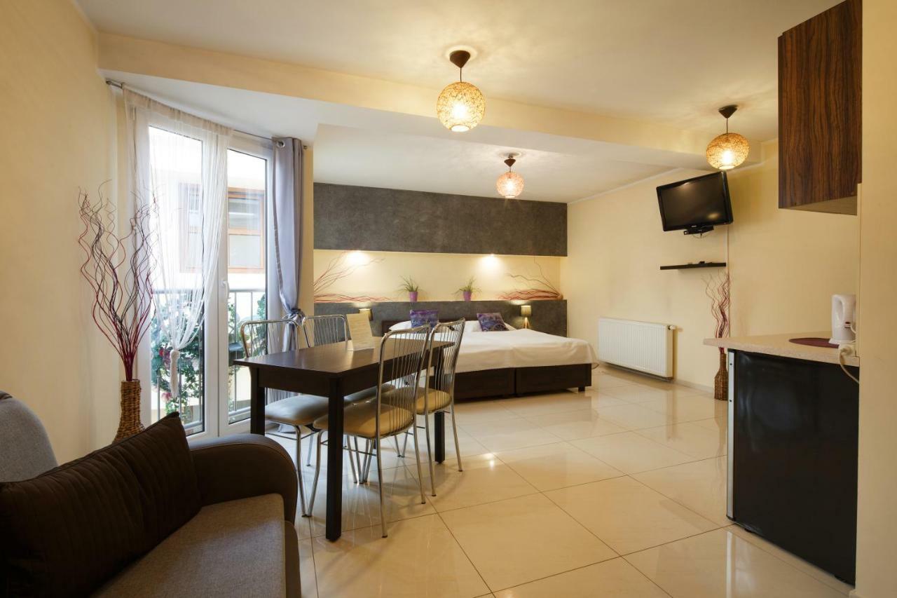 Apart-Lux Aparthotel Bytom Exterior photo